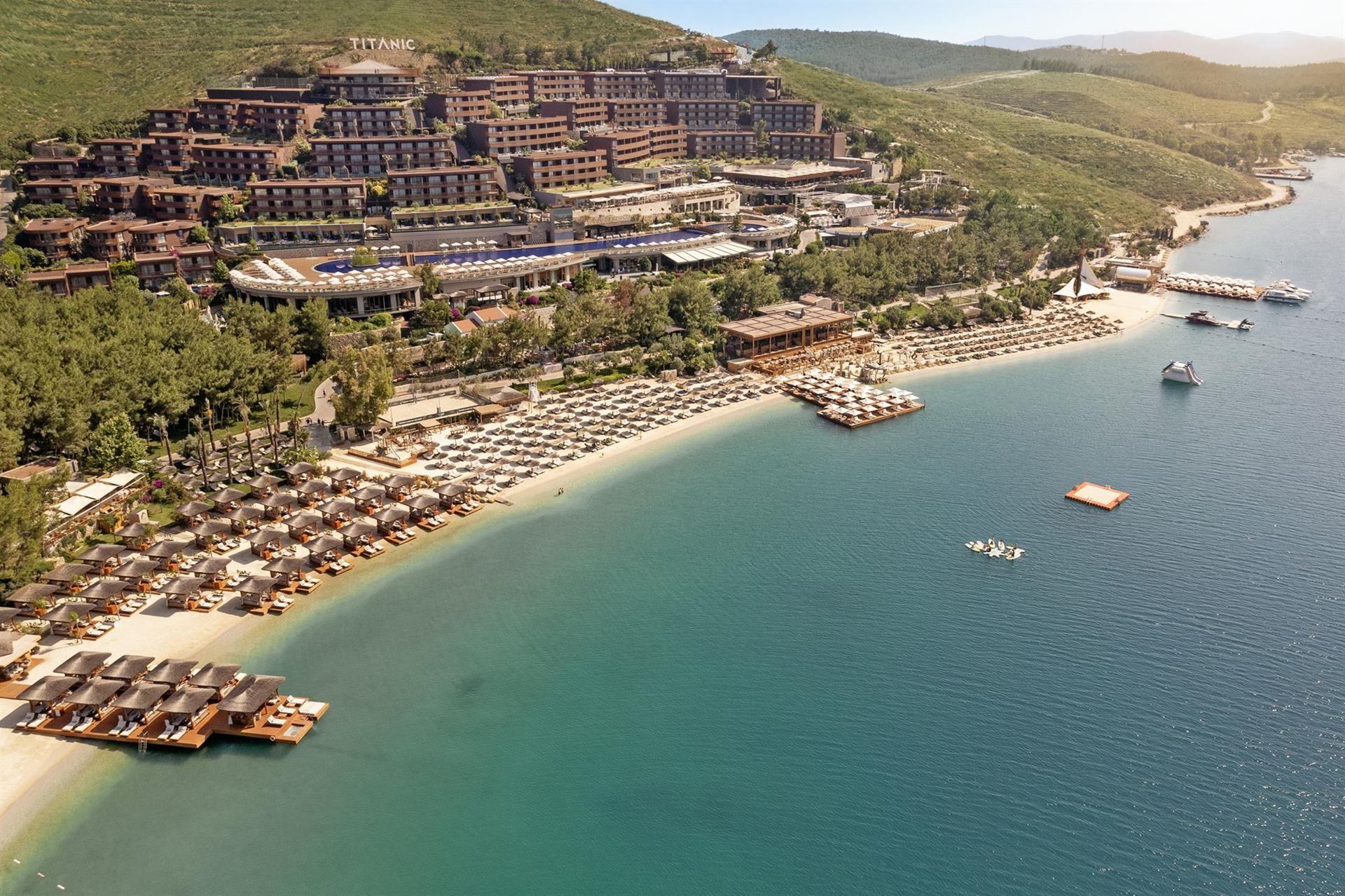 TITANIC LUXURY COLLECTION BODRUM