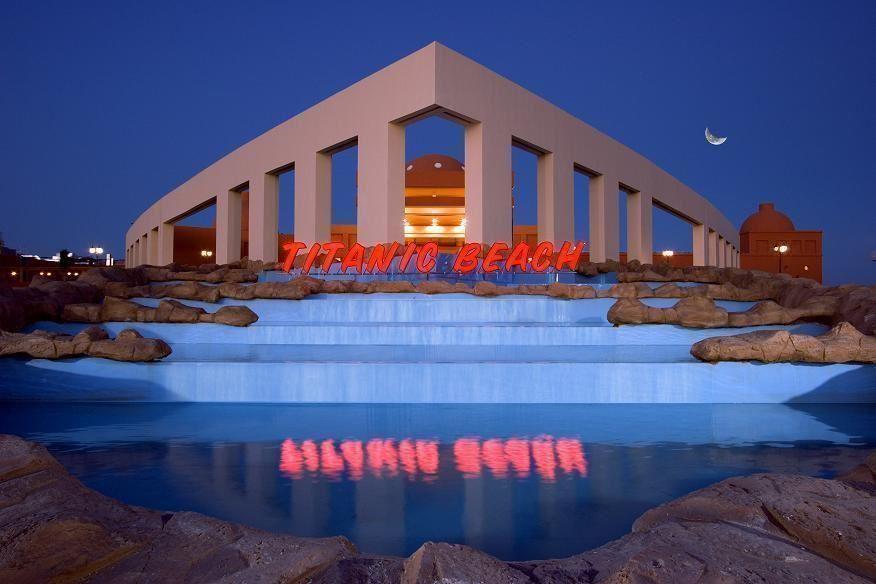 TITANIC BEACH SPA & AQUA PARK HURGHADA