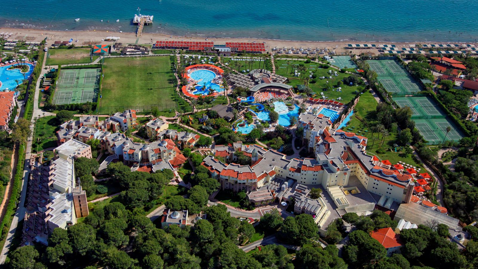 LIMAK ARCADIA SPORT RESORT