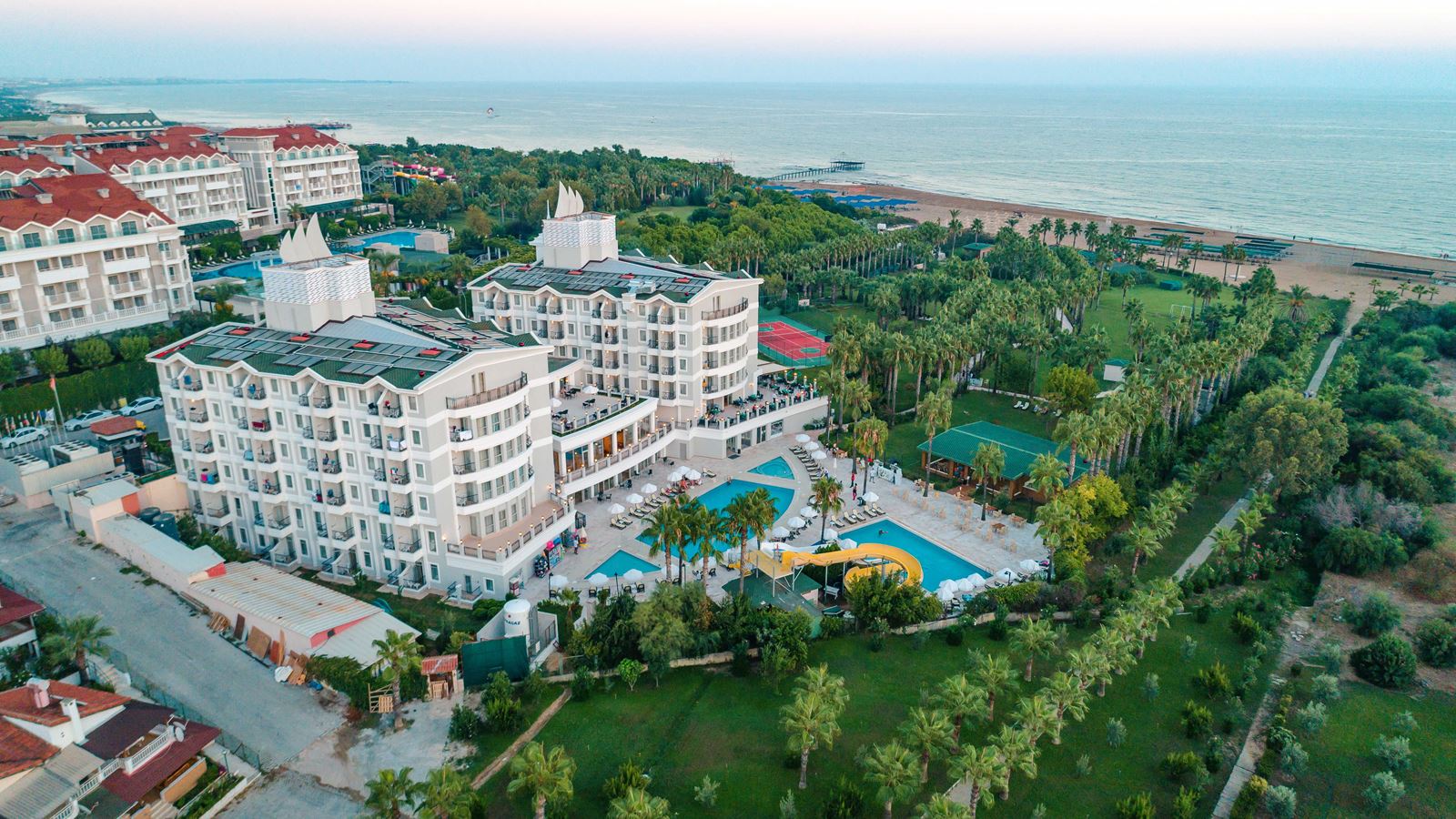 ROYAL ATLANTIS BEACH HOTEL