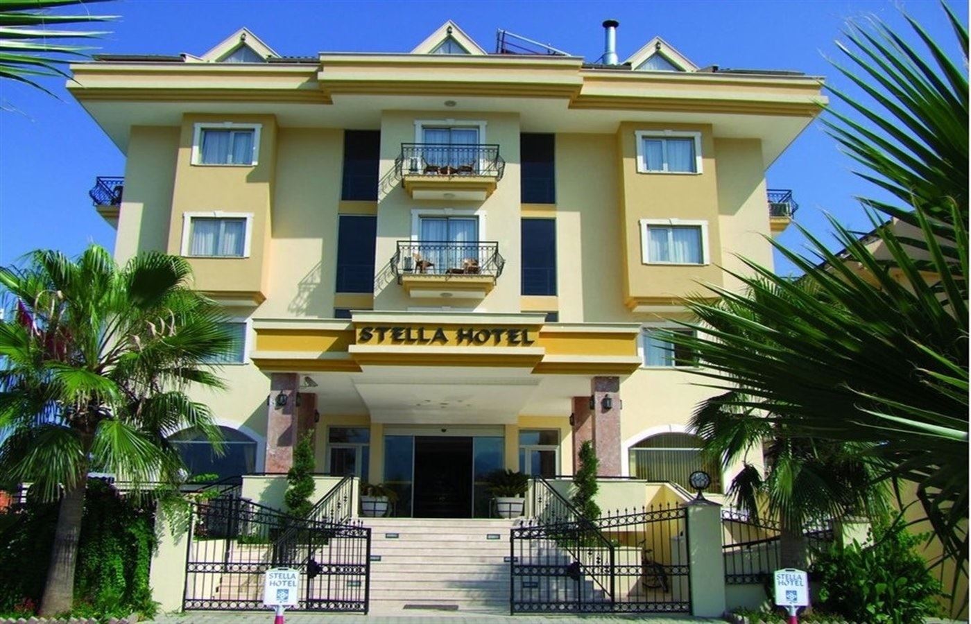 STELLA HOTEL