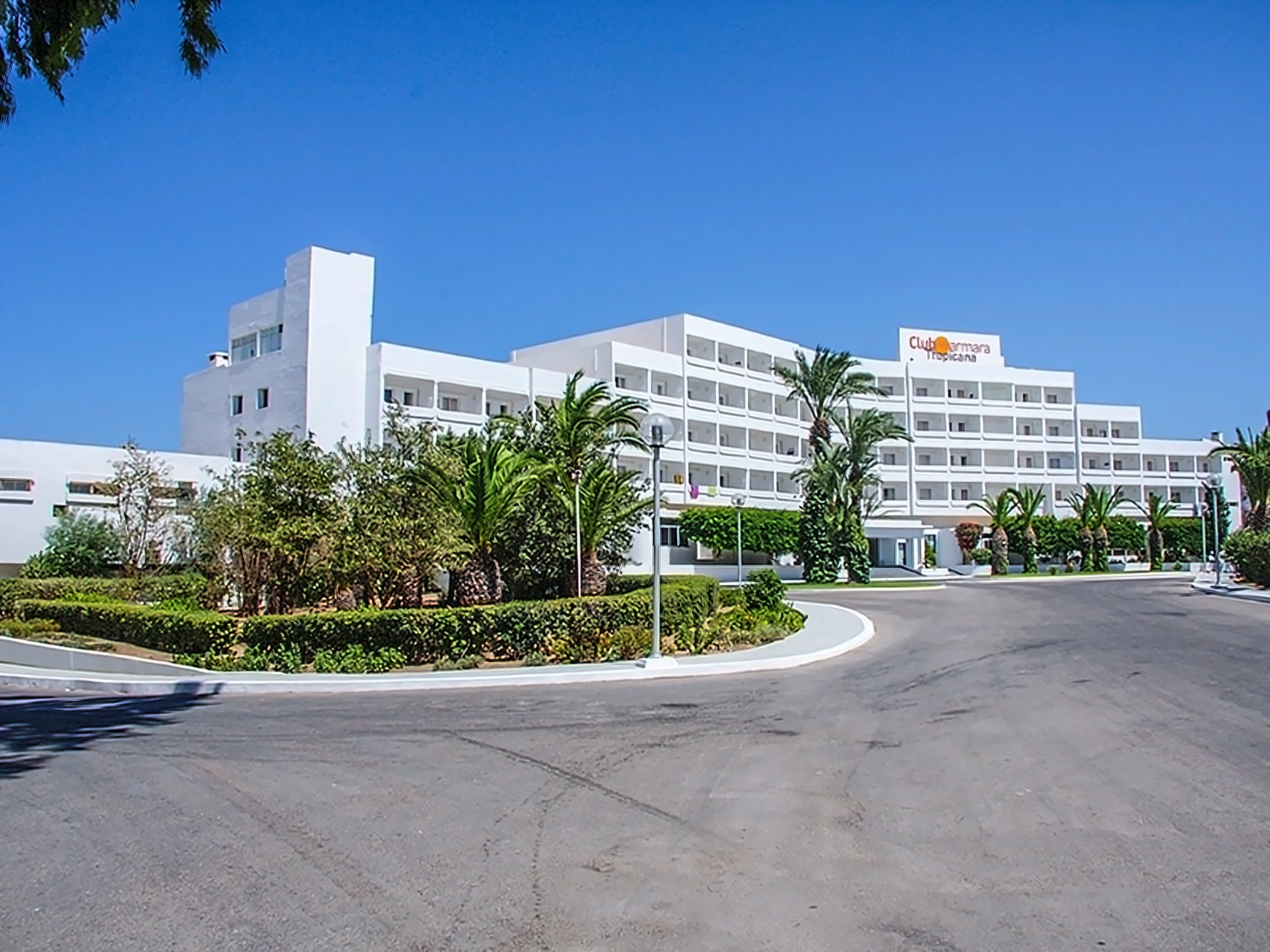 CLUB HOTEL TROPICANA & SPA