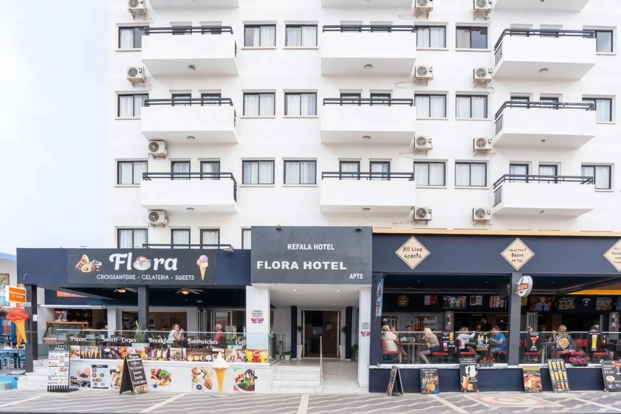 FLORA HOTEL APARTMENTS