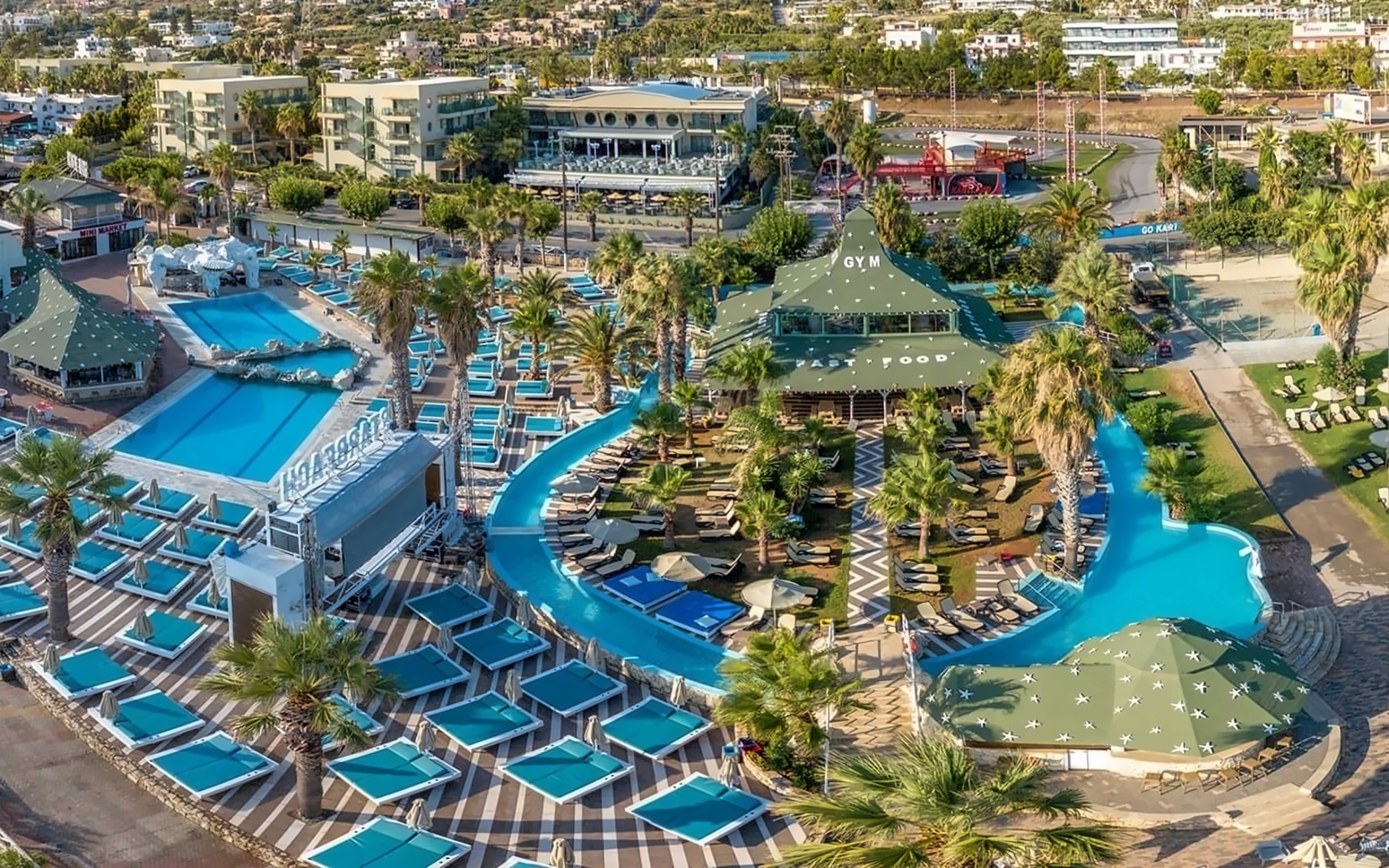 STAR BEACH VILLAGE & WATER PARK