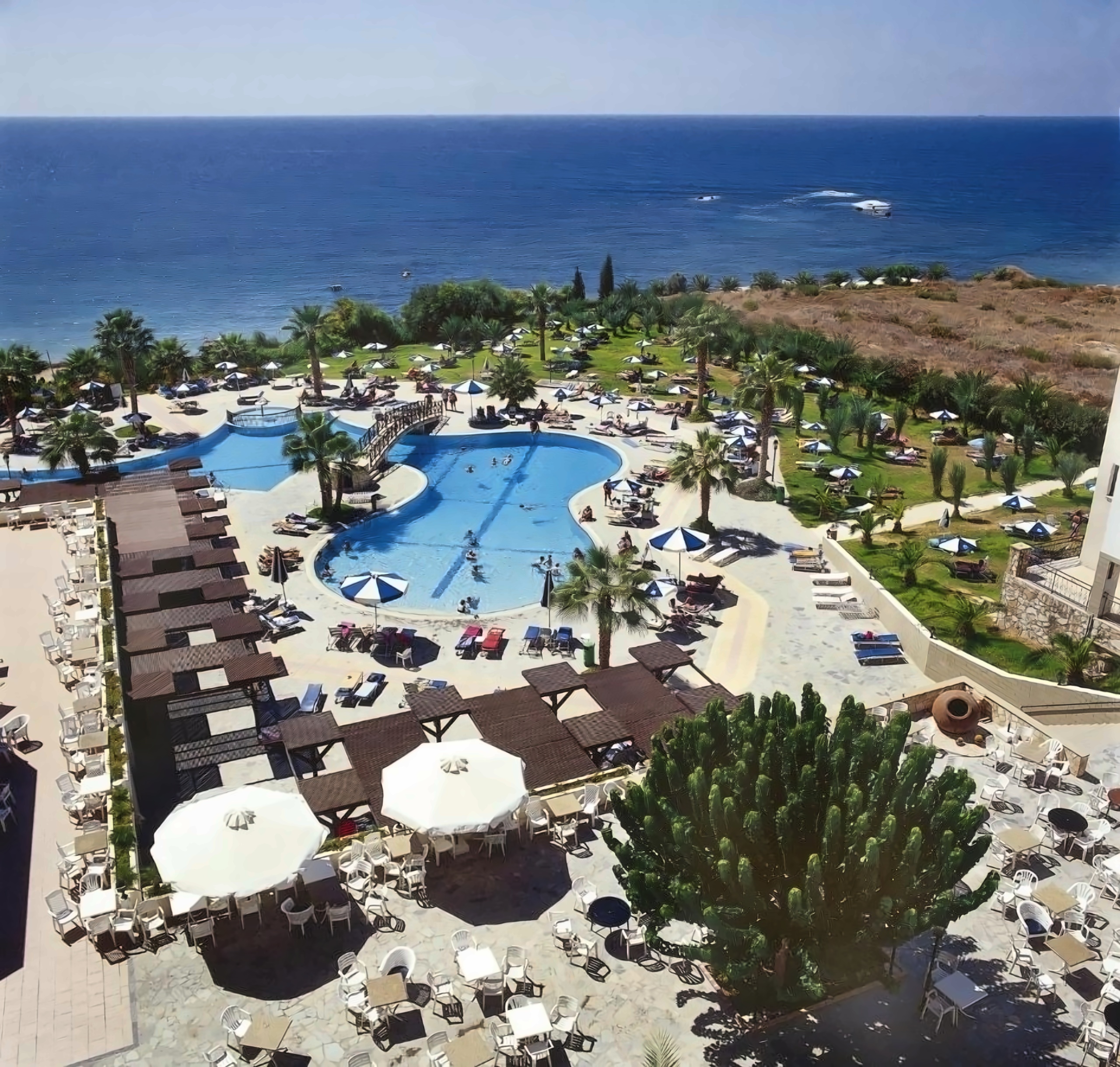 ASCOS CORAL BEACH HOTEL