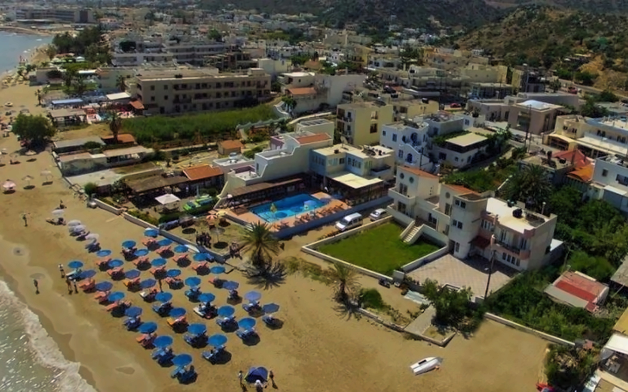 STALIS BEACH HOTEL