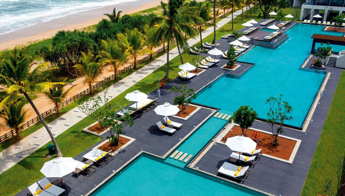 CENTARA CEYSANDS RESORT & SPA