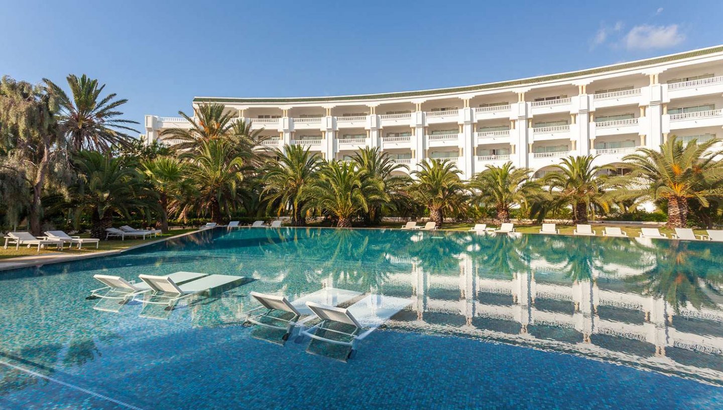 TUI BLUE OCEANA SUITES