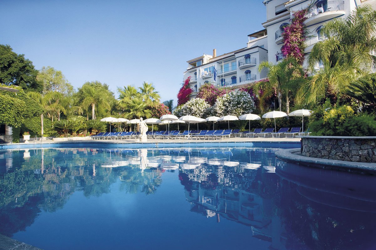 SANT'ALPHIO GARDEN HOTEL & SPA