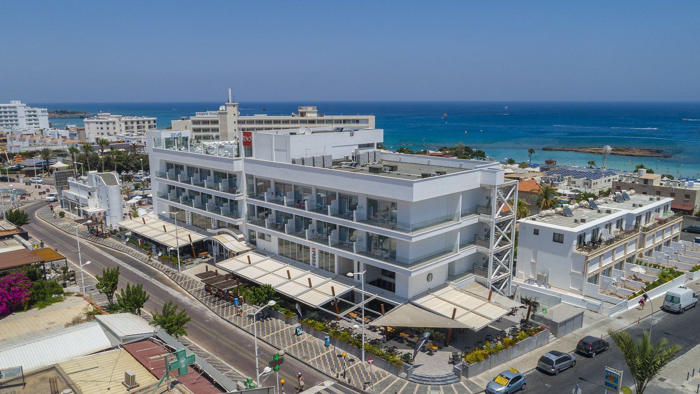 PROTARAS PLAZA HOTEL